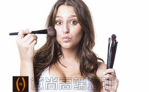 化妆时间不够用，合肥最好的化妆培训学校教你化妆技巧，效率提升一倍